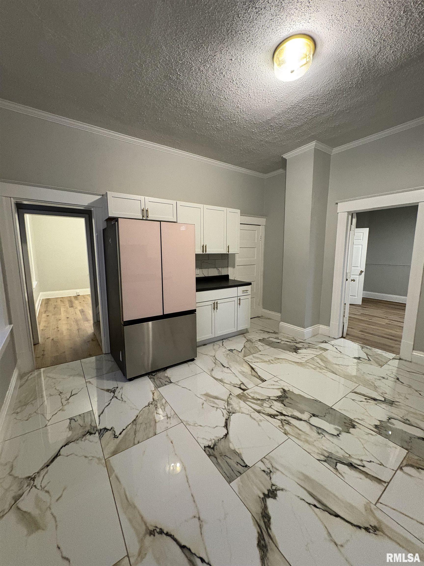 1111 North Walnut Street Springfield, IL 62702 - Photo 8 of 34