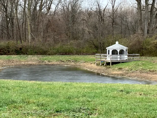 $349,500 | 2021 Old State Road 37, Greenwood, IN 46143