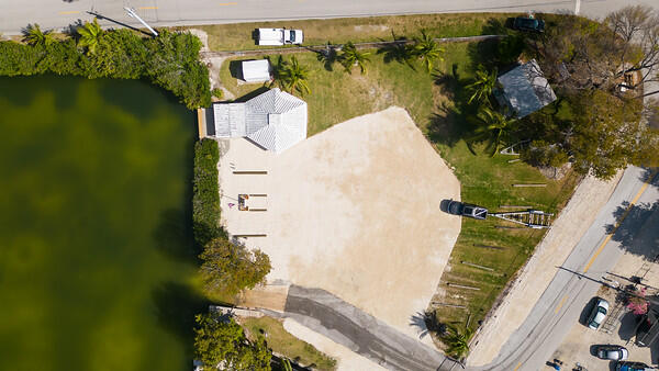 19 Mockingbird Road Key Largo, FL 33037 - Photo 46 of 51 DJI_0239-M