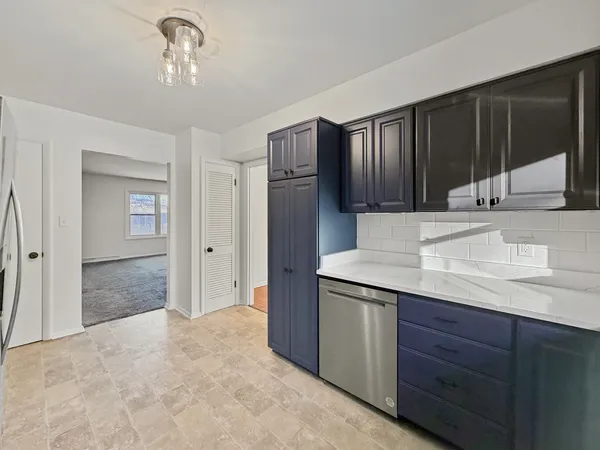 $235,000 | 1734 West Stephenson Street, Freeport, IL 61032