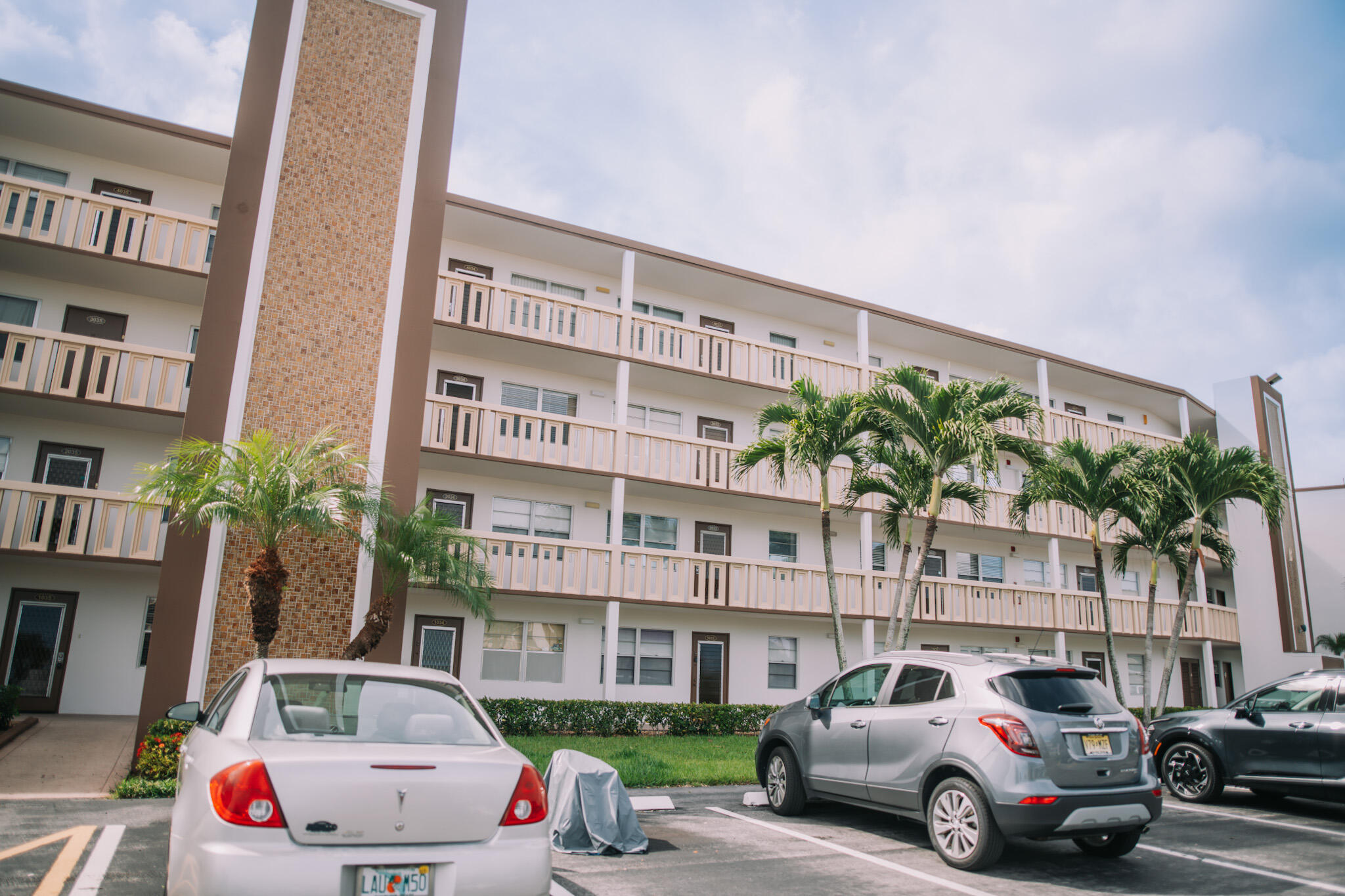 3034 Guildford East Boca Raton, FL 33434 - Photo 24 of 28 DSC_8074