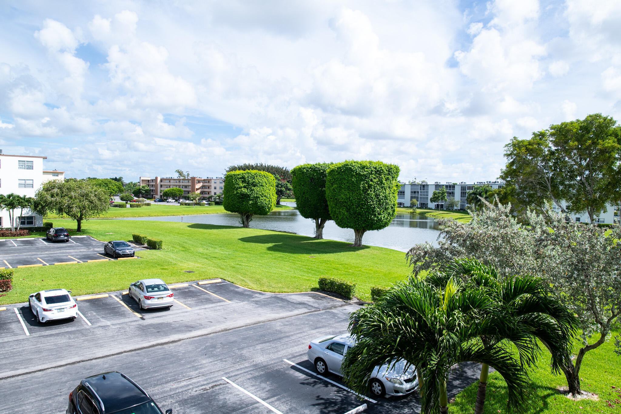 3034 Guildford East Boca Raton, FL 33434 - Photo 25 of 28 DSC_8154