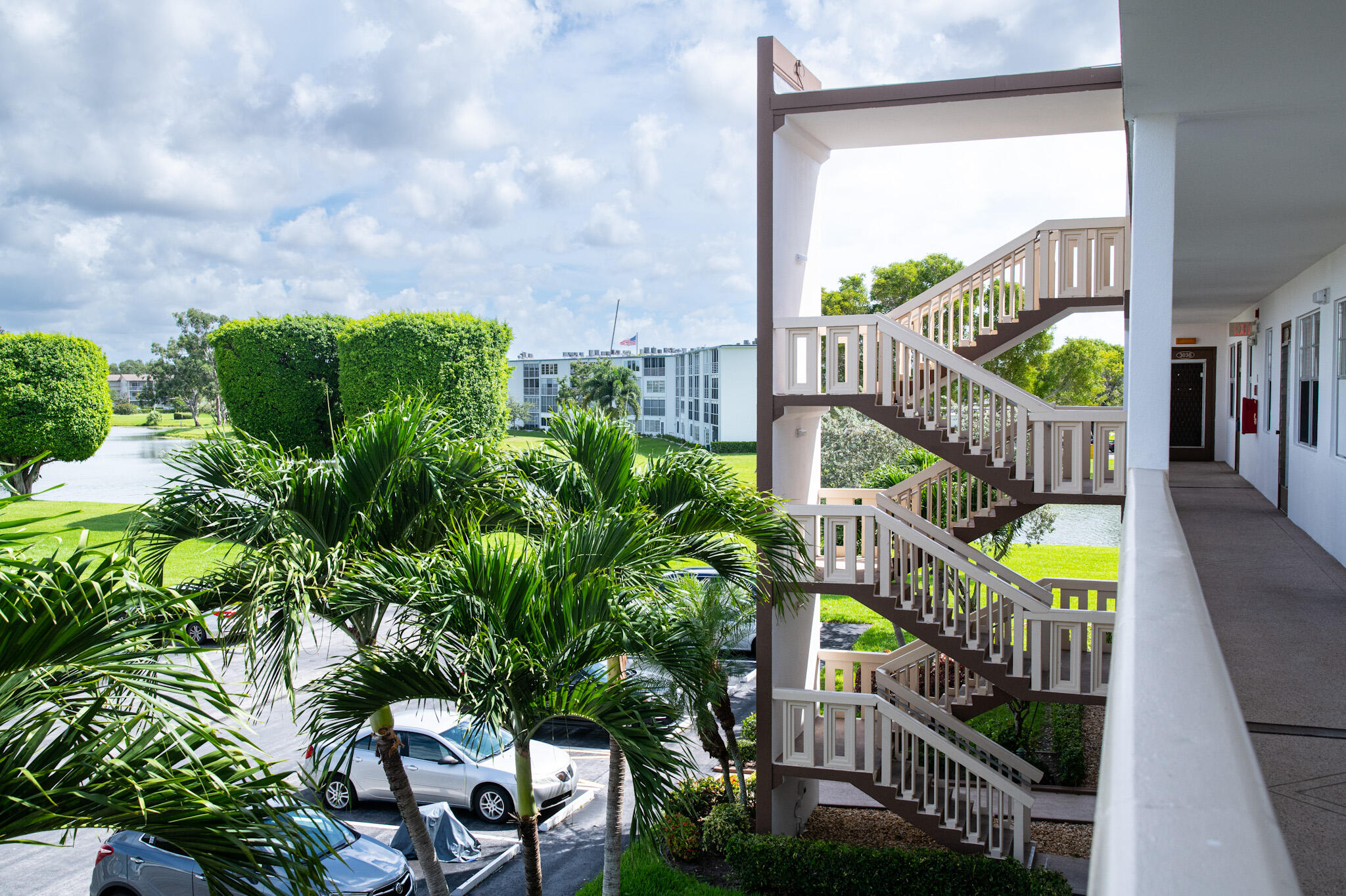 3034 Guildford East Boca Raton, FL 33434 - Photo 27 of 28 DSC_8157
