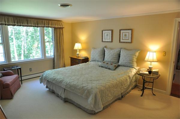 246 Old Pickard Road Concord, MA 01742 - Photo 17 of 24 Gallery Image 17