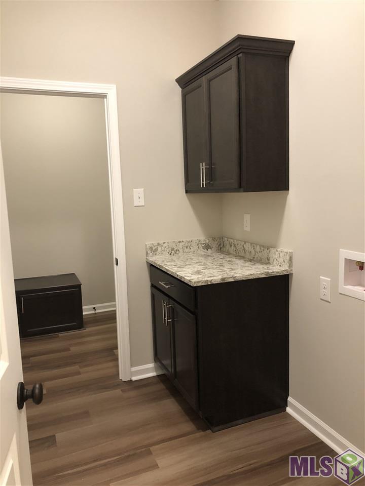 1327 Rustic Pine Drive Baton Rouge, LA 70820 - Photo 7 of 13 Gallery Image 7