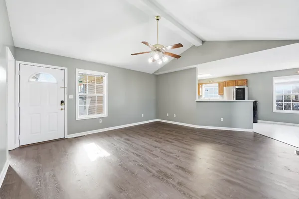 $244,900 | 205 Sheridan Circle, Hopkinsville, KY 42240