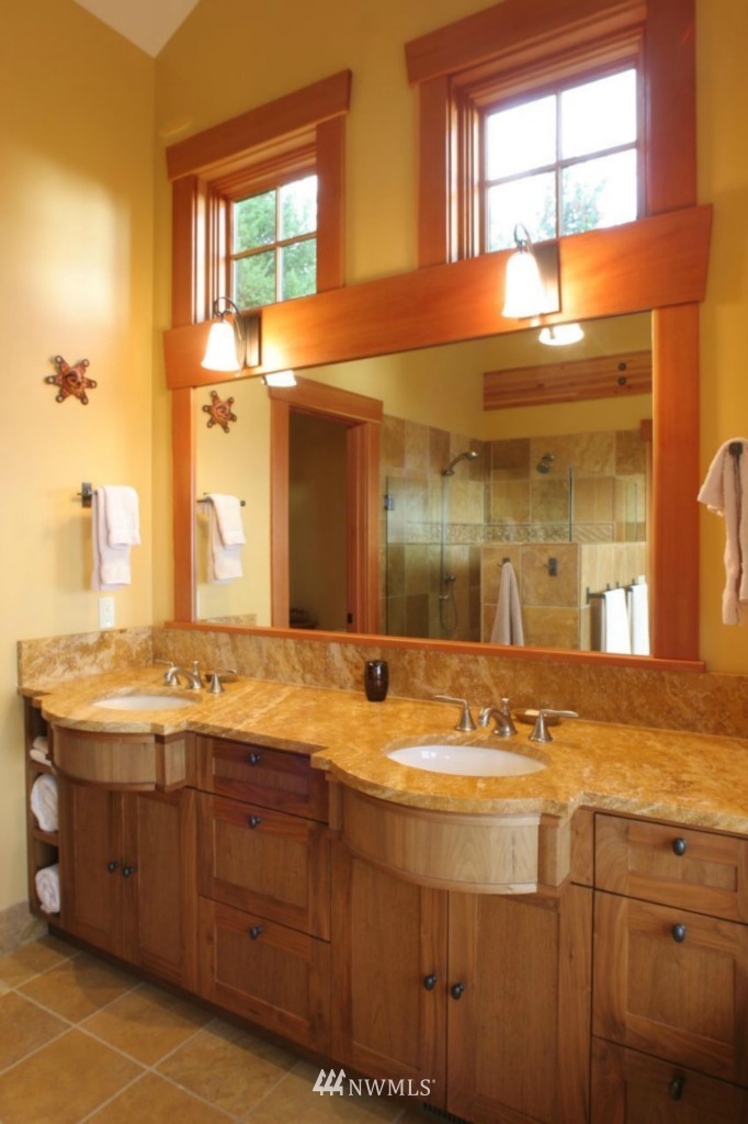 260 West Side Road San Juan Island, WA 98250 - Photo 12 of 25
