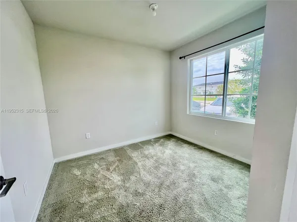 $2,300 | 1045 Northwest 4th Terrace, Unit 1045, Florida City, FL 33034
