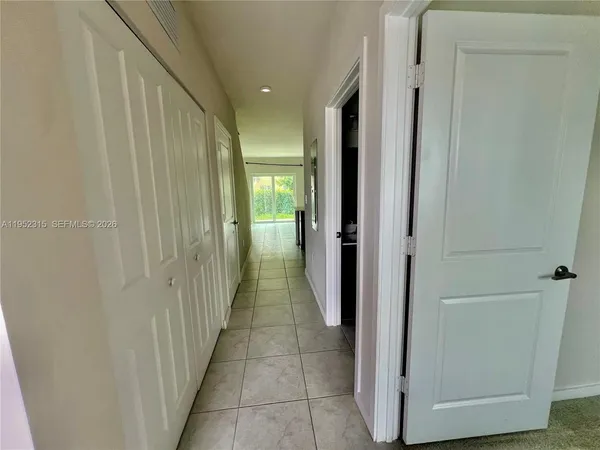 $2,300 | 1045 Northwest 4th Terrace, Unit 1045, Florida City, FL 33034