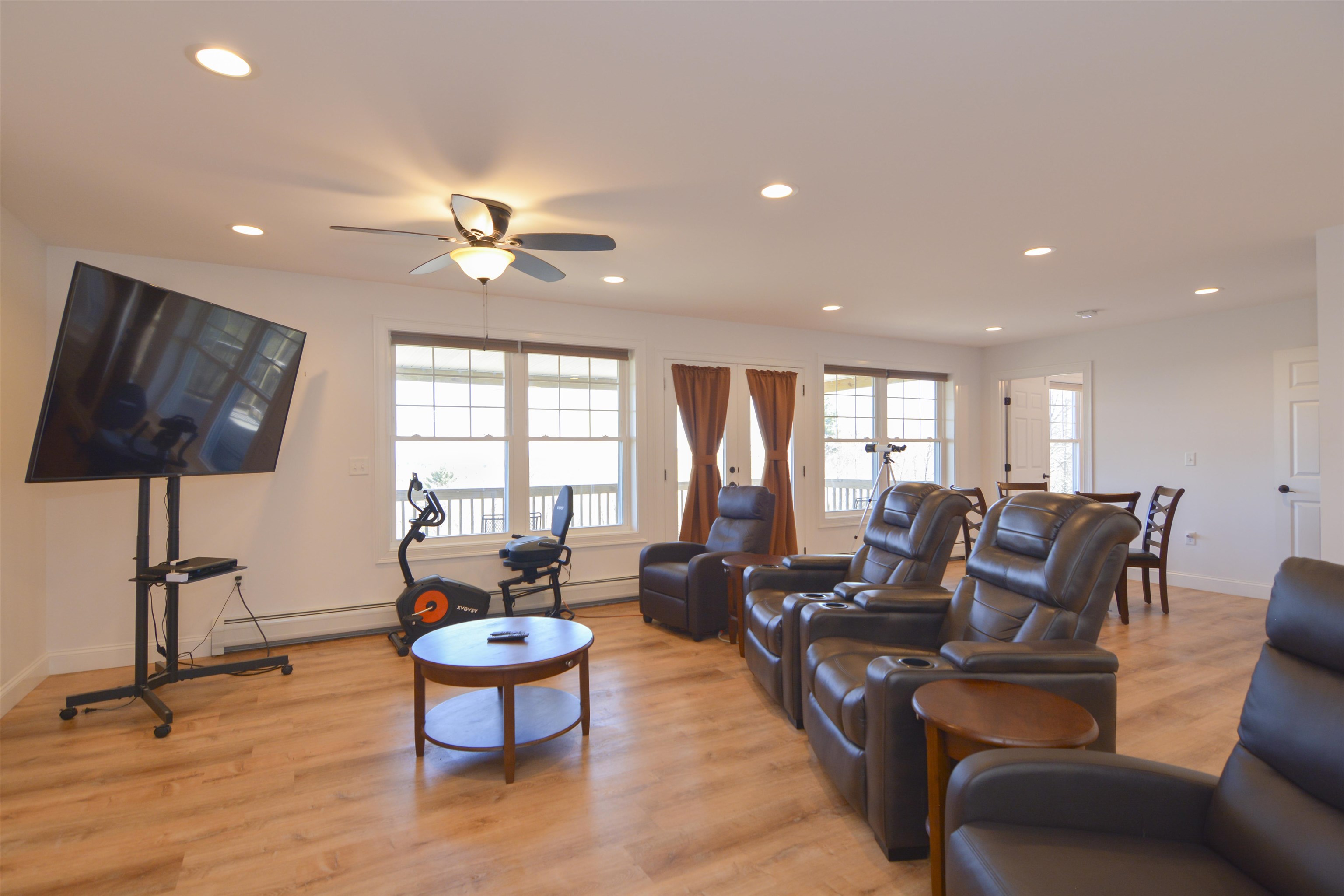 911 Valley Road Washington, NH 03280 - Photo 9 of 58