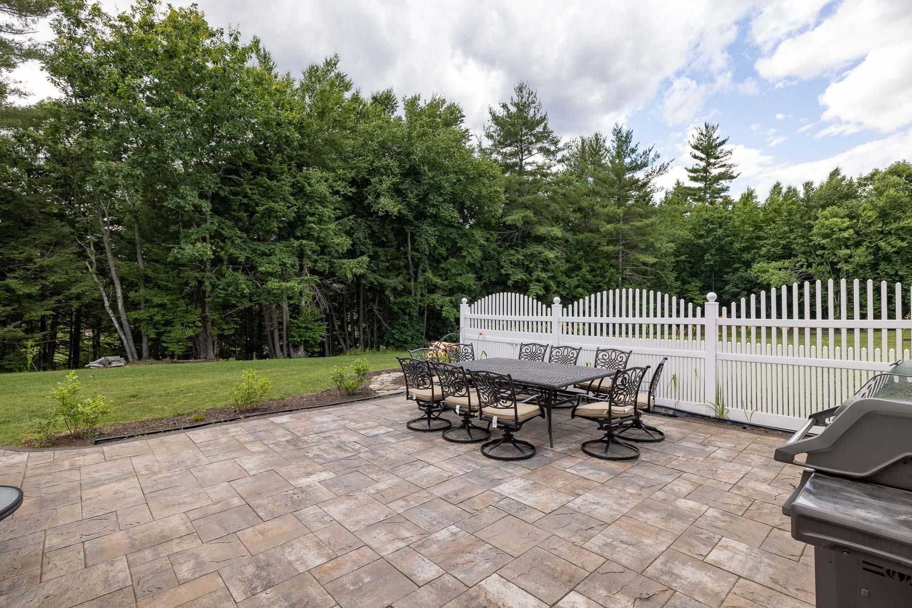 5 A Hidden Meadow Road Epping, NH 03042 - Photo 20 of 33