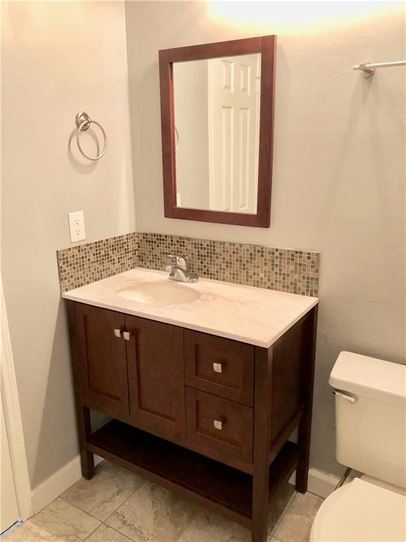 2414 Longview Street, Unit 303 Austin, TX 78705 - Photo 26 of 28
