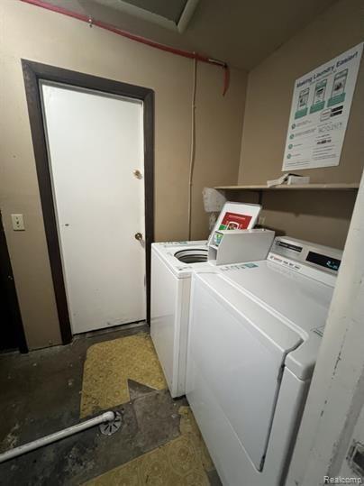718 South Dewitt Drive DeWitt, MI 48820 - Photo 7 of 8