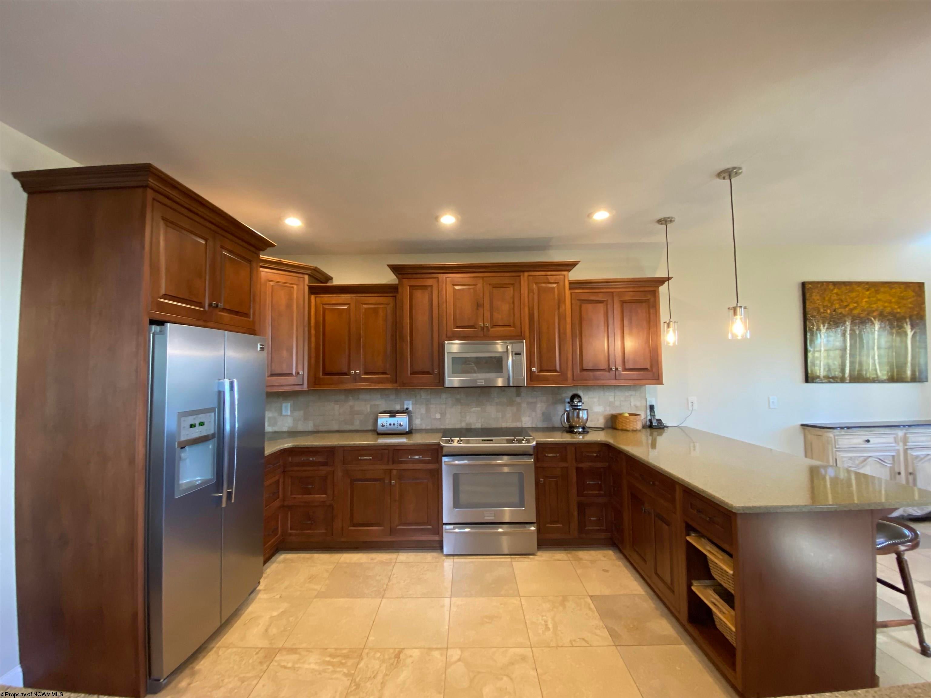 608 Montana Road Fairmont, WV 26554 - Photo 10 of 32 Gallery Image 10