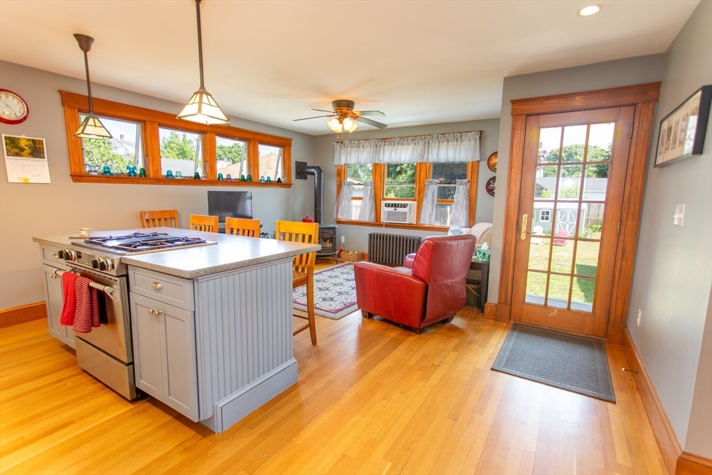 52 Wachusett Road Weymouth, MA 02191 - Photo 23 of 41