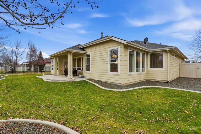 $614,900 | 3234 South Wallberg Avenue, Eagle, ID 83616