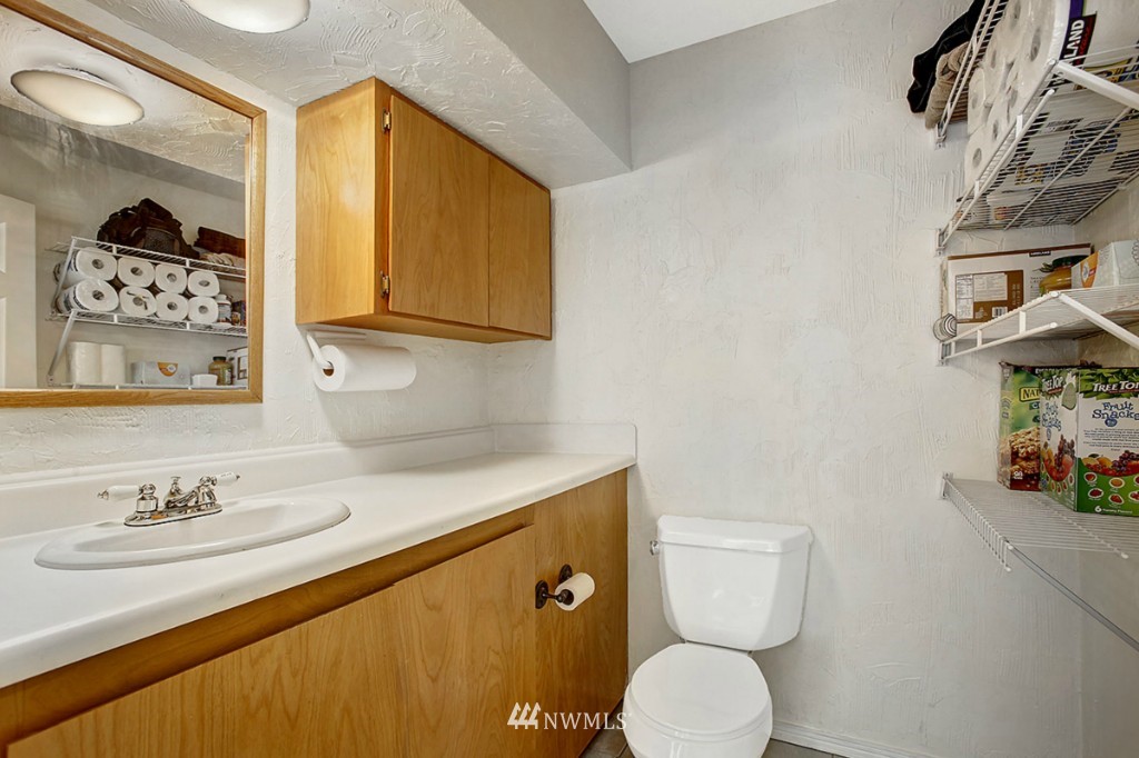 12935 Southeast 159th Street Renton, WA 98058 - Photo 18 of 25 Gallery Image 18