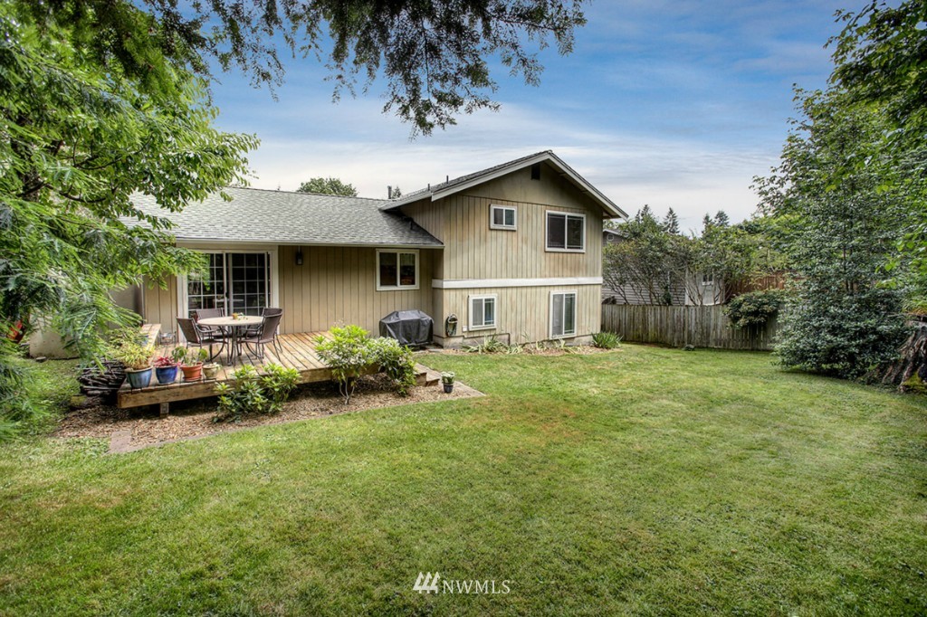 12935 Southeast 159th Street Renton, WA 98058 - Photo 22 of 25 Gallery Image 22