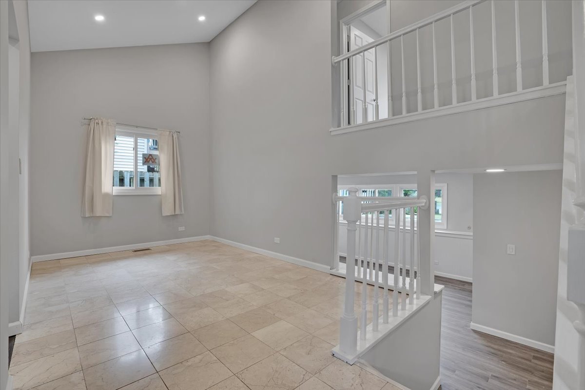 616 Rockhurst Road Bolingbrook, IL 60440 - Photo 7 of 37 a view of an entryway with wooden floor
