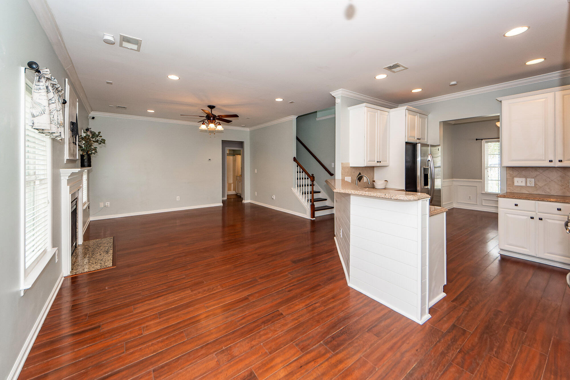 106 Tea Farm Way Charleston, SC 29492 - Photo 12 of 48 13