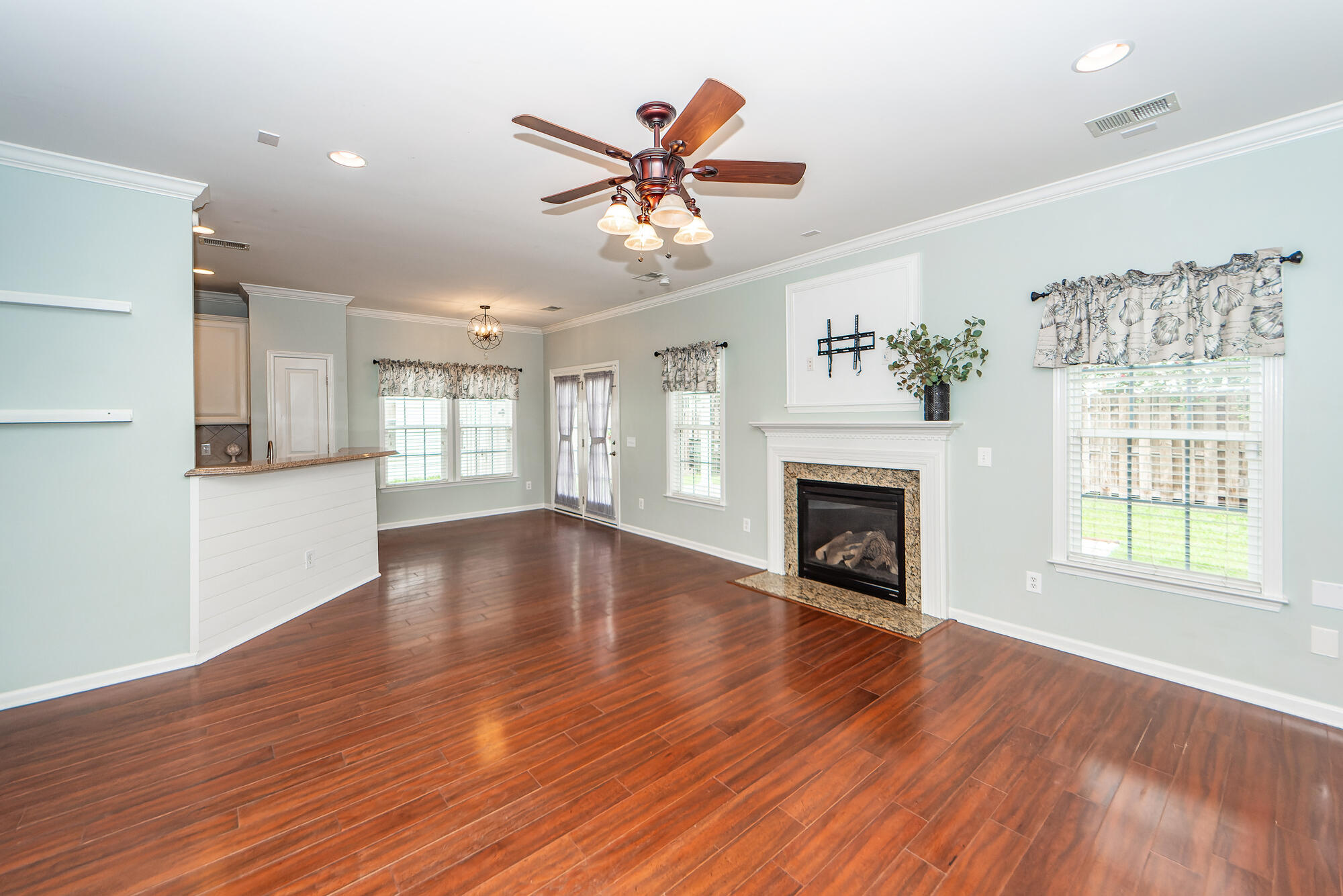 106 Tea Farm Way Charleston, SC 29492 - Photo 15 of 48 16