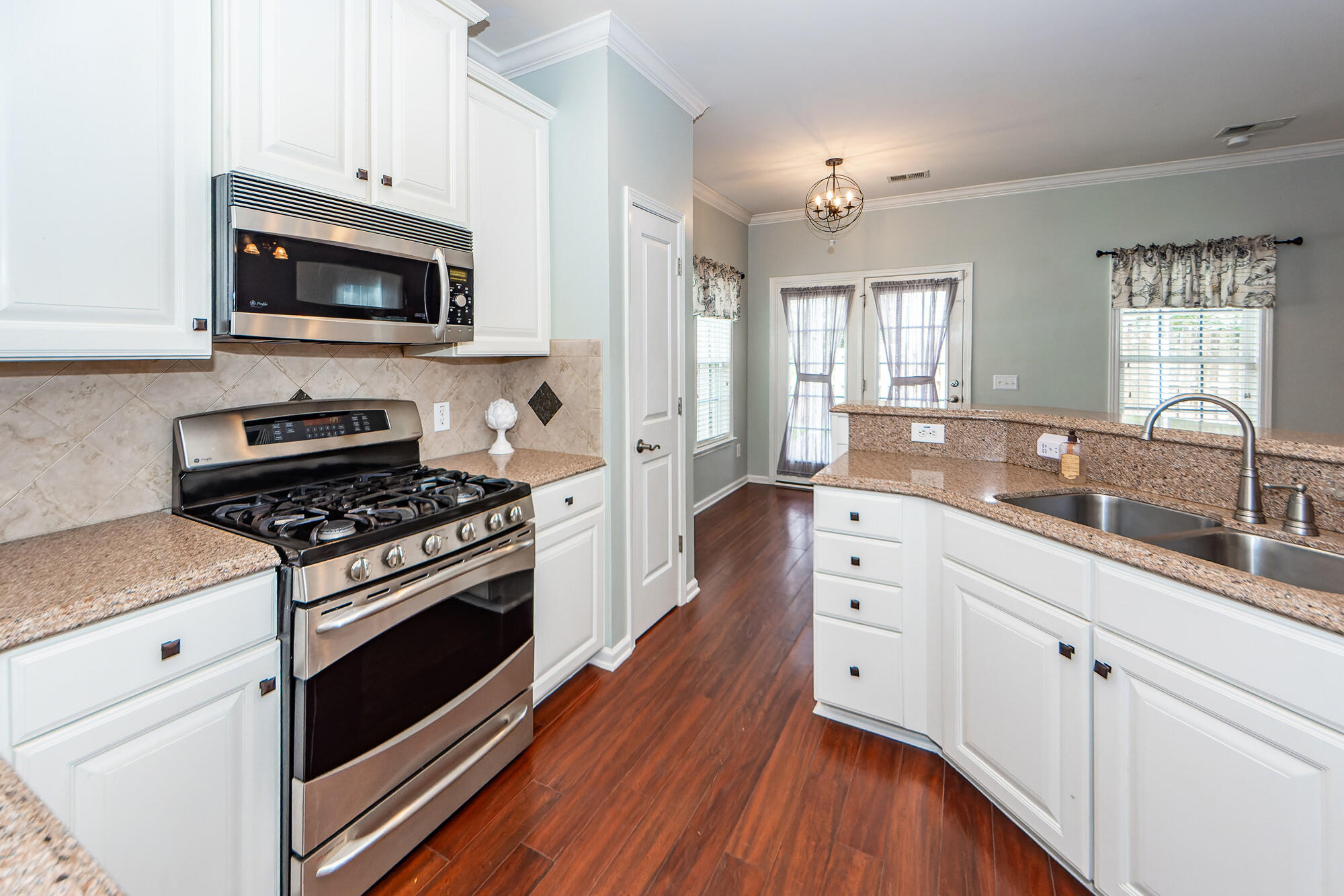 106 Tea Farm Way Charleston, SC 29492 - Photo 7 of 48 07