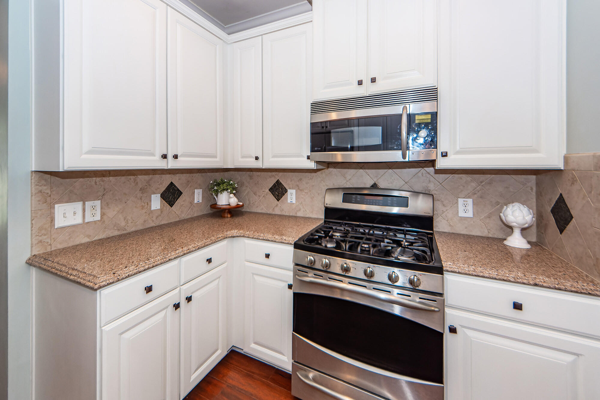 106 Tea Farm Way Charleston, SC 29492 - Photo 8 of 48 08