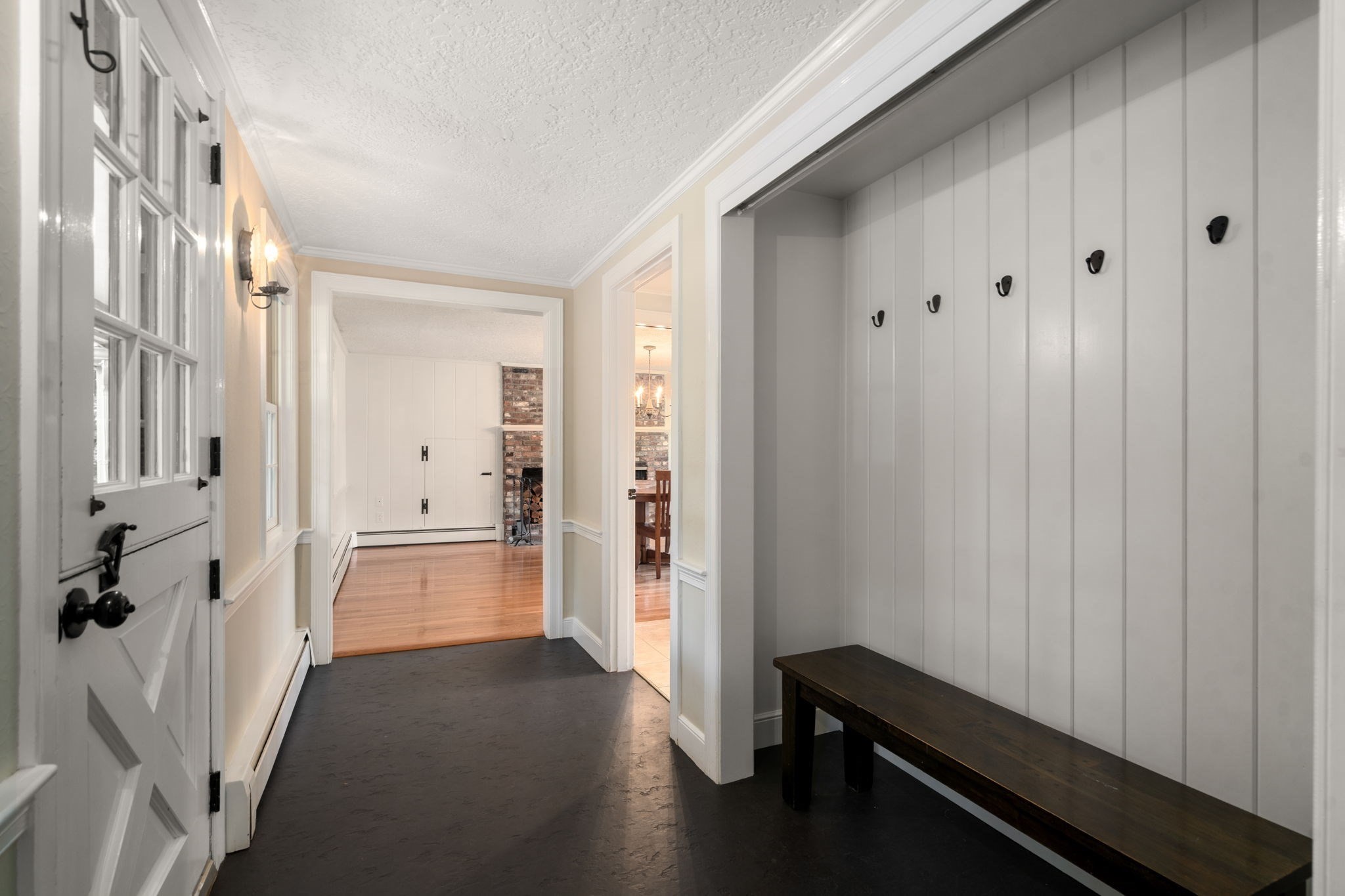 60 Plain Road Wayland, MA 01778 - Photo 4 of 42 Gallery Image 4