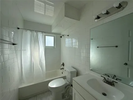 $1,625 | 1400 Northeast 56th Street, Unit 209, Fort Lauderdale, FL 33334