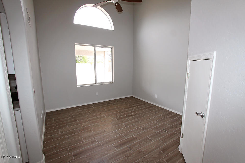 11516 East Decatur Street Mesa, AZ 85207 - Photo 14 of 29 14