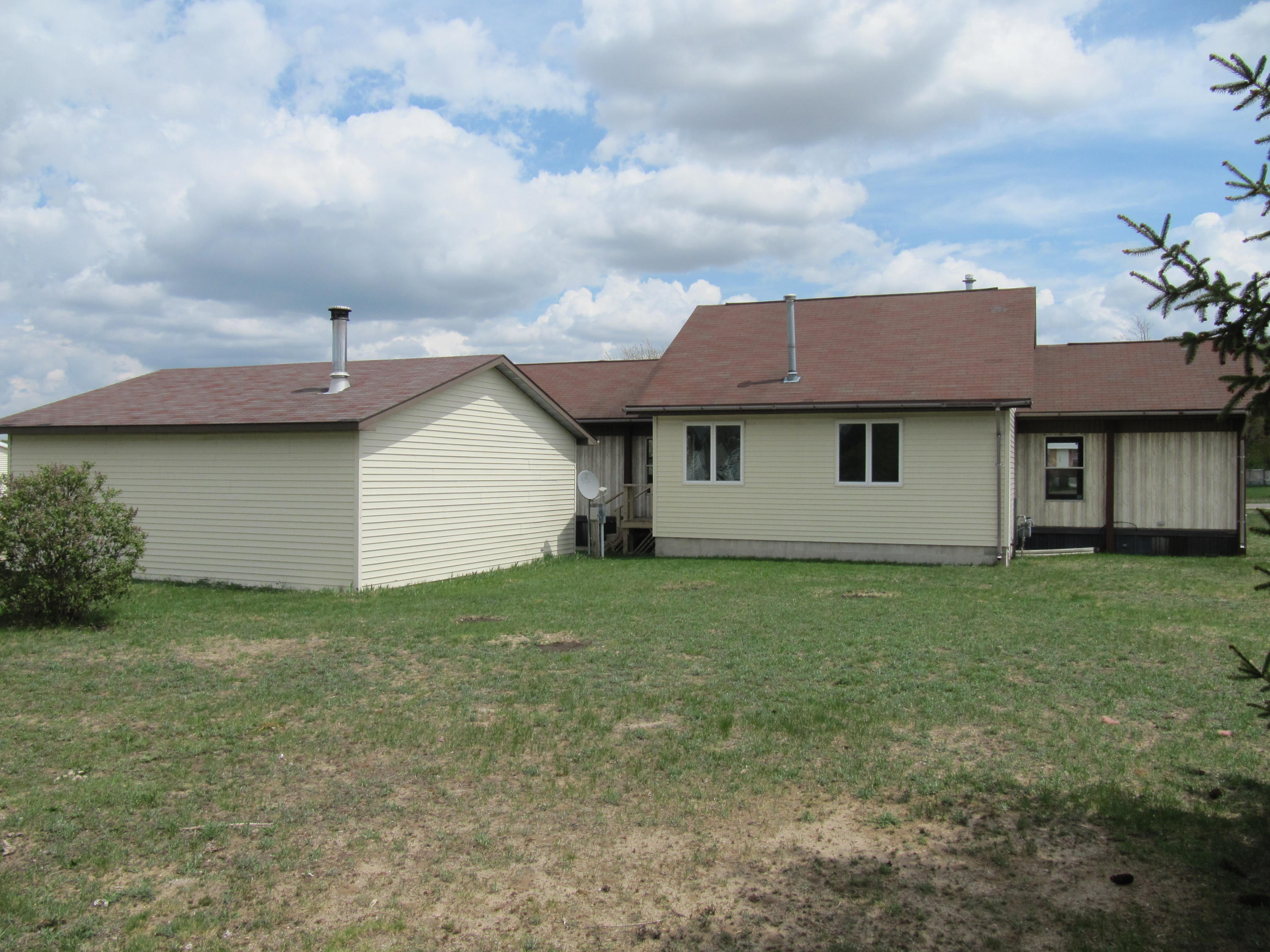 8862 Townview Road Mancelona, MI 49659 - Photo 2 of 13 Gallery Image 2