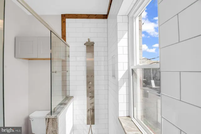 $2,100 | 1442 East Fort Avenue, Unit B, Baltimore, MD 21230