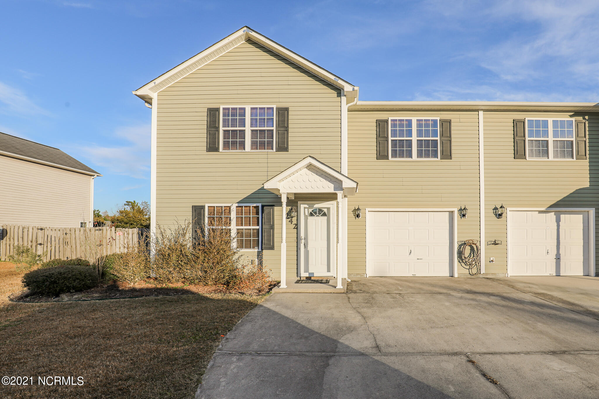 242 Smallwood Road Hubert, NC 28539 - Photo 2 of 38 Christina- 216 Oyster l-89