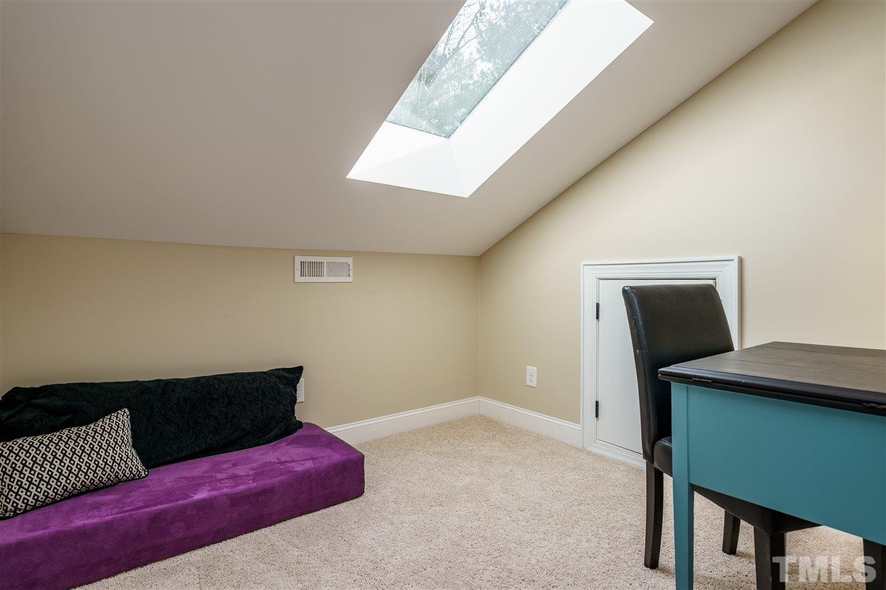 116 East Cornwall Road Cary, NC 27511 - Photo 21 of 25 Gallery Image 21