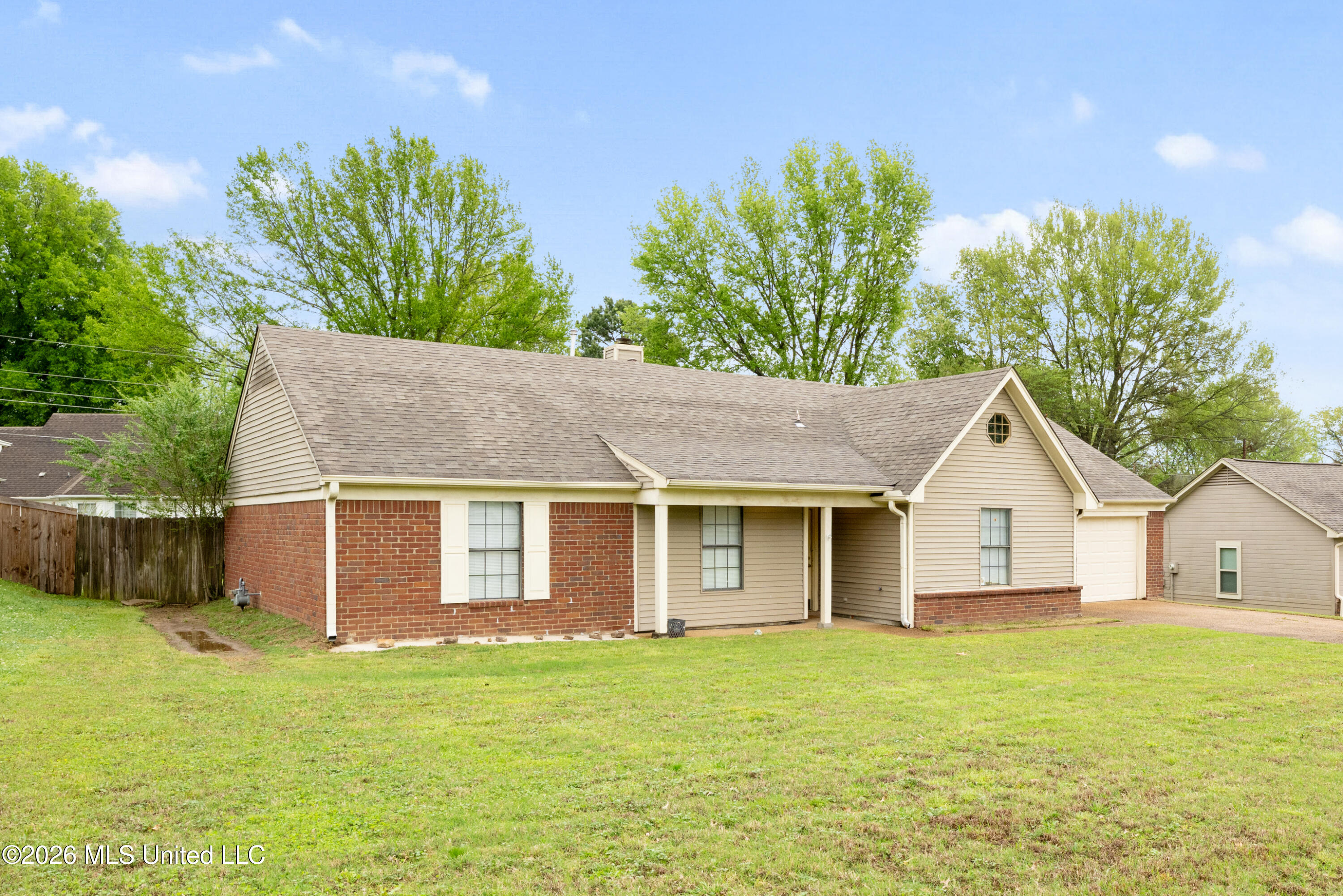 7340 Kingcrest Road Olive Branch, MS 38654 - Photo 27 of 29 Front