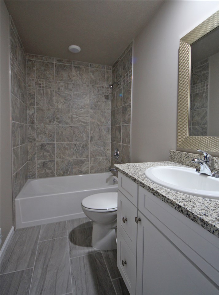 11354 Camden Road Interlochen, MI 49643 - Photo 21 of 28 1853564-20.JPG