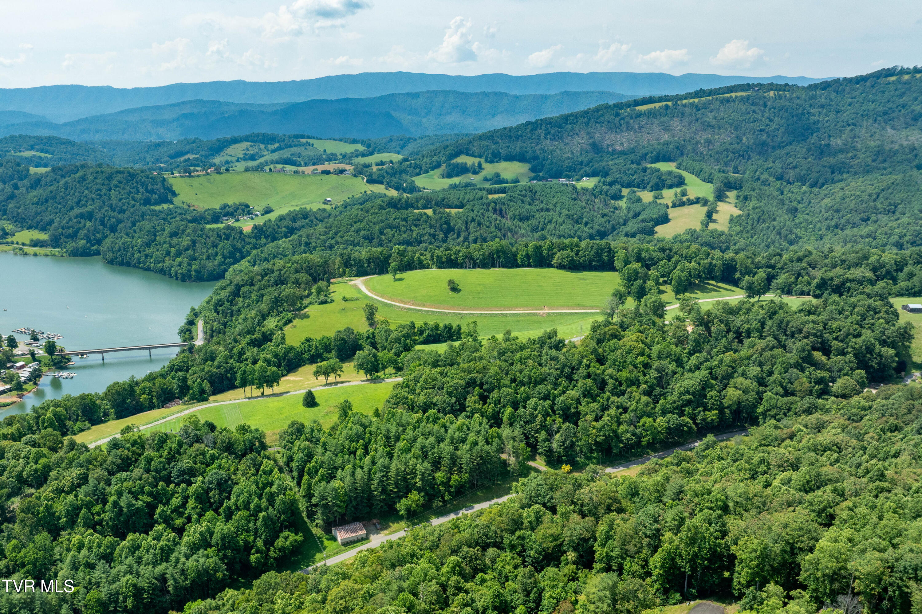 Lot 30 Lake Ridge Road, Unit 30 Butler, TN 37640 - Photo 14 of 30 Lot 30 (14 of 29)