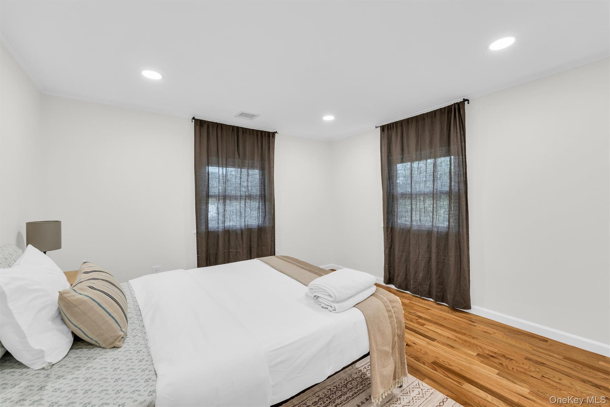 8 North Westbury Road Hampton Bays, NY 11946 - Photo 25 of 50