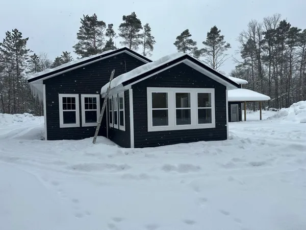 $569,900 | 604 Beaver Road, Bitely, MI 49309