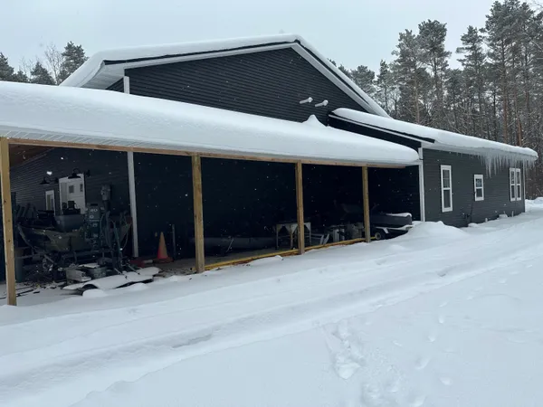 $569,900 | 604 Beaver Road, Bitely, MI 49309