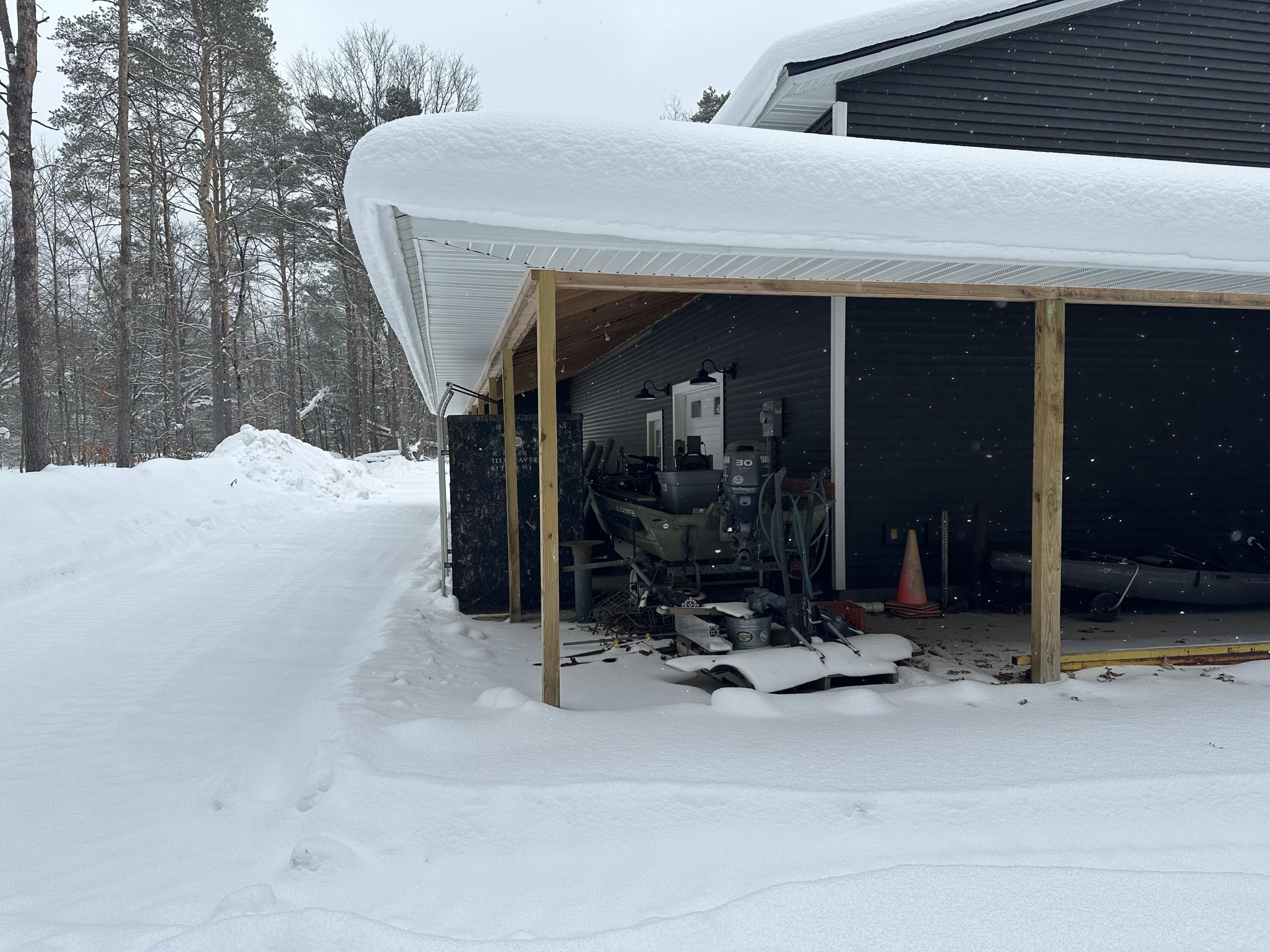 604 Beaver Road Bitely, MI 49309 - Photo 7 of 104 IMG_8157