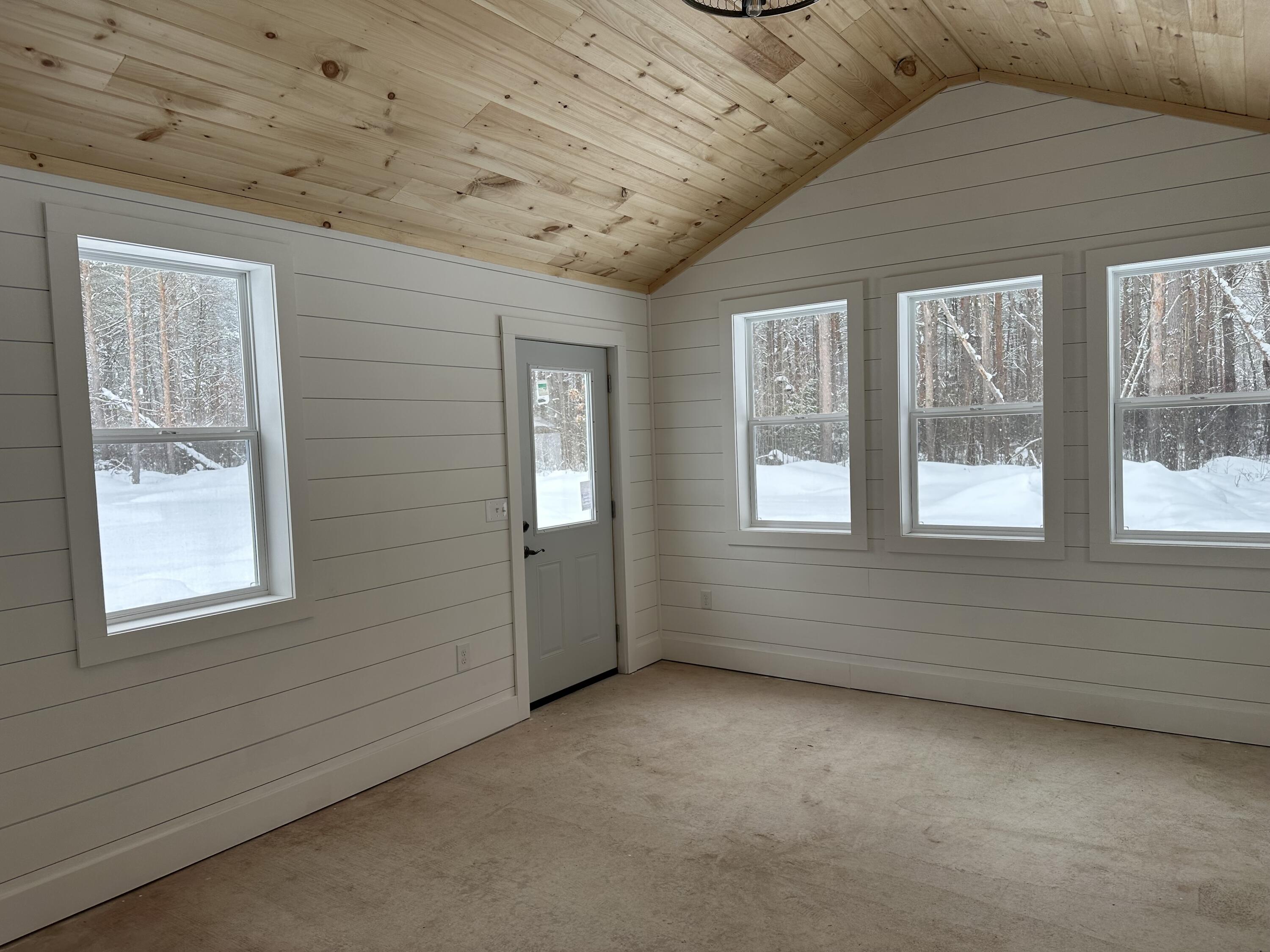 604 Beaver Road Bitely, MI 49309 - Photo 78 of 104 IMG_8147