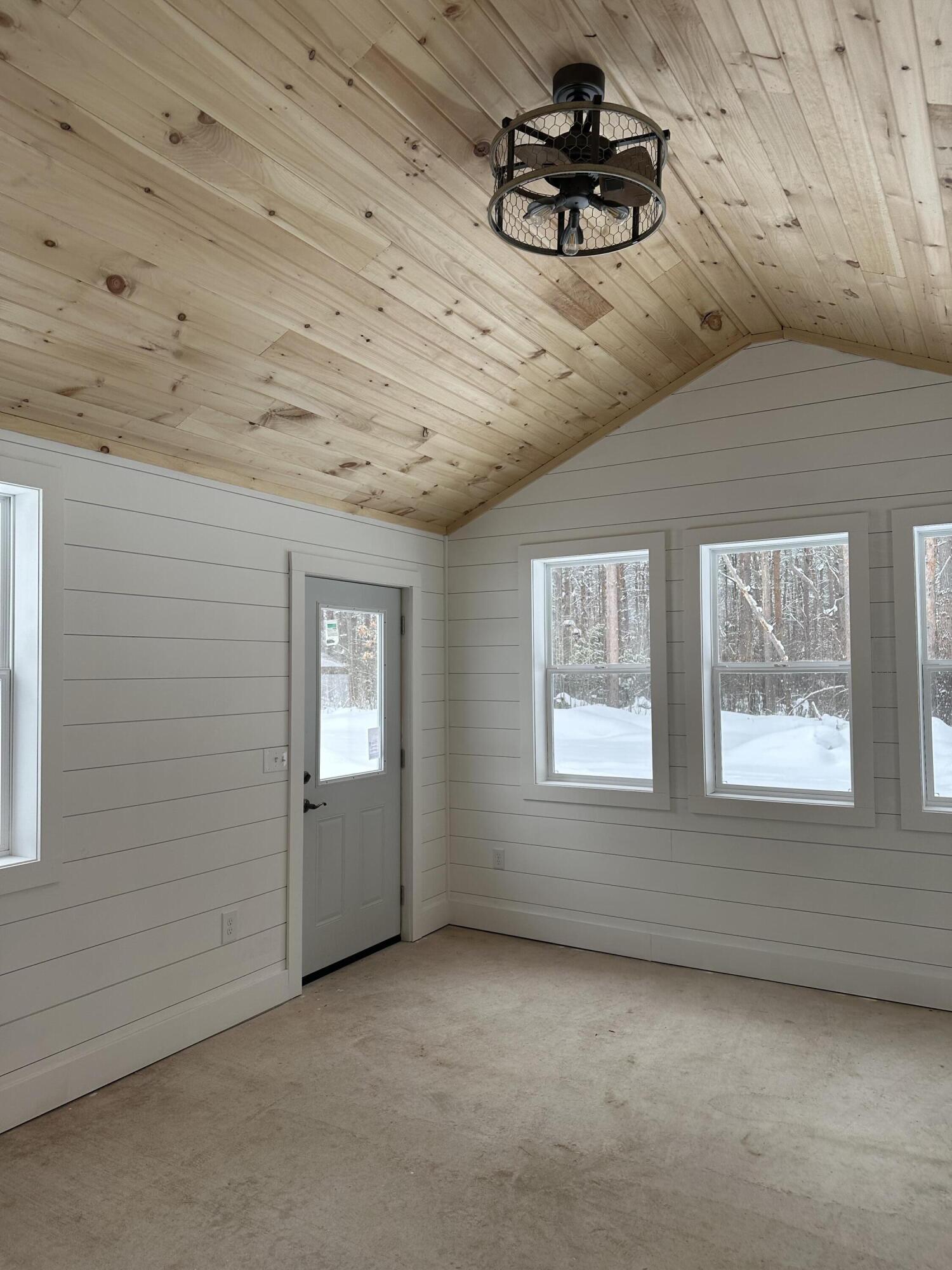 604 Beaver Road Bitely, MI 49309 - Photo 80 of 104 IMG_8144