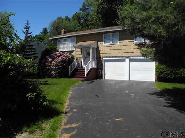 158 Vly Road Schenectady, NY 12309 - Photo 1 of 16 Photo 1