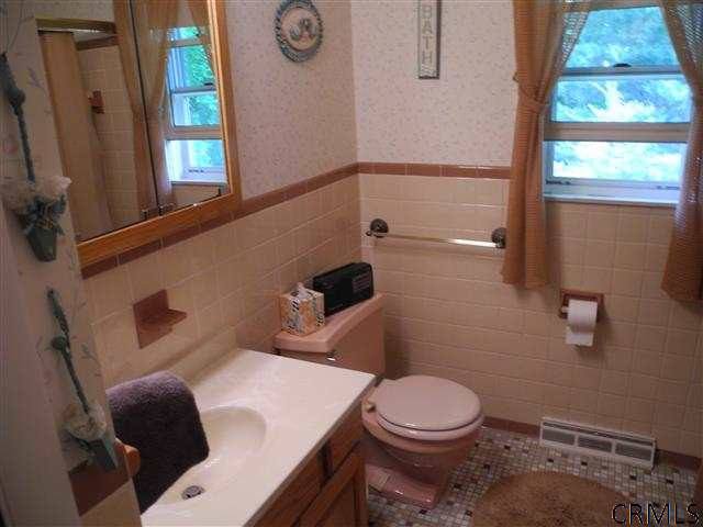 158 Vly Road Schenectady, NY 12309 - Photo 14 of 16 Photo 14