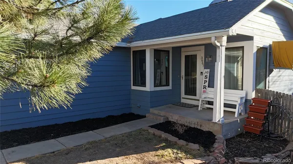 $499,900 | 3667 South Flanders Street, Aurora, CO 80013