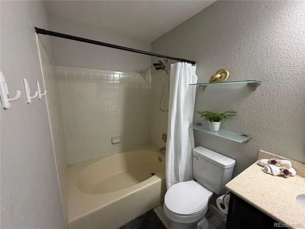 $499,900 | 3667 South Flanders Street, Aurora, CO 80013