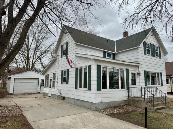 $99,900 | 103 Main Street, Danube, MN 56230