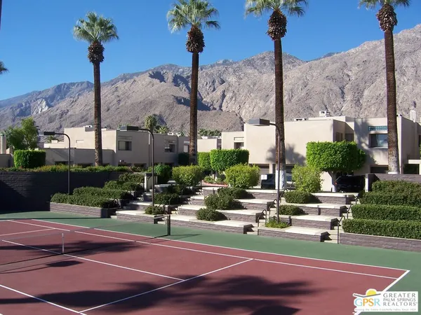 $2,950 | 882 Village Square North, Palm Springs, CA 92262