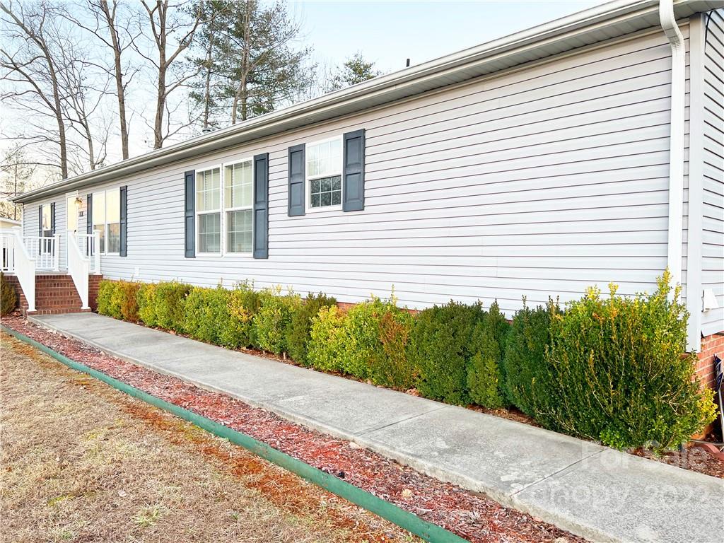 136 River Ridge Lane Hickory, NC 28601 - Photo 22 of 23 Gallery Image 22